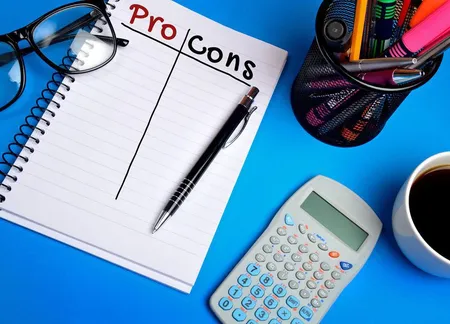 Comparing Office 365 Business Essentials Vs. Amazon WorkMail