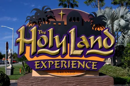 Holy Land Experience Simplifies with Office 365